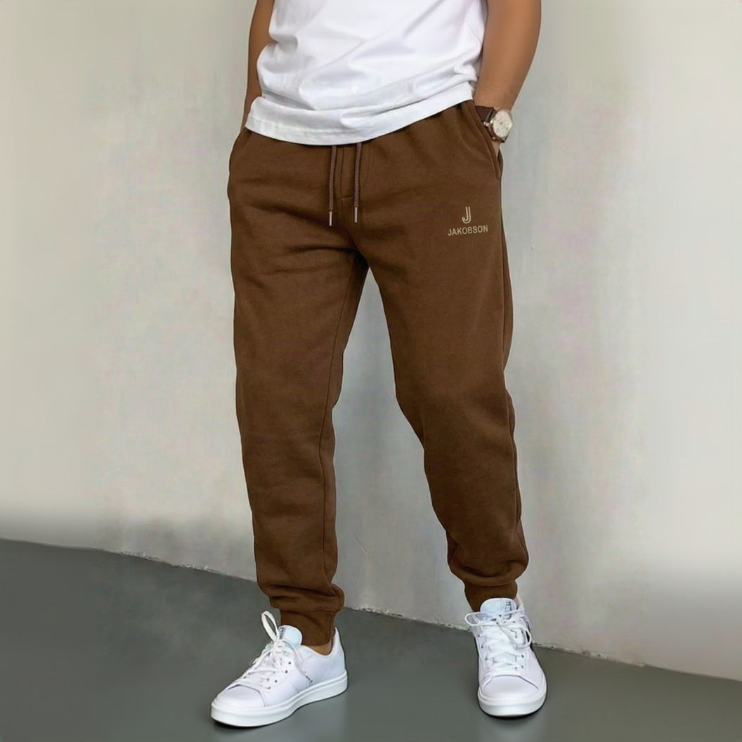 Jakobson Essential Joggers fit and length view