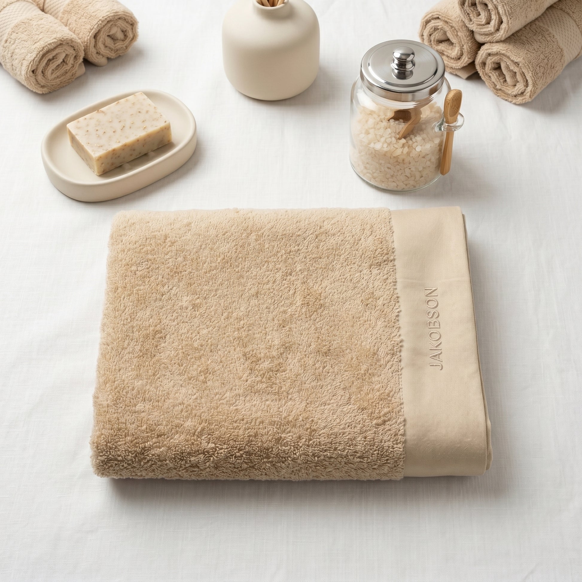 Organic cotton terry bath towel in beige made from 100% organic cotton